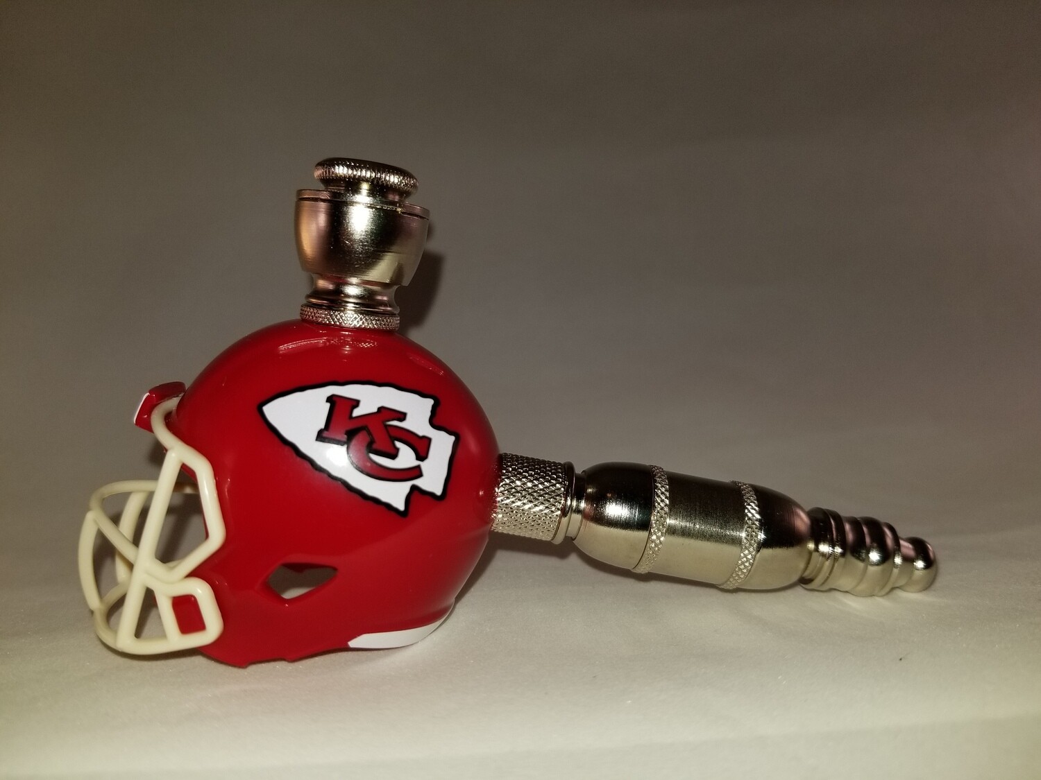 KANSAS CITY CHIEFS NFL FOOTBALL HELMET SMOKING PIPE Straight/Nickel