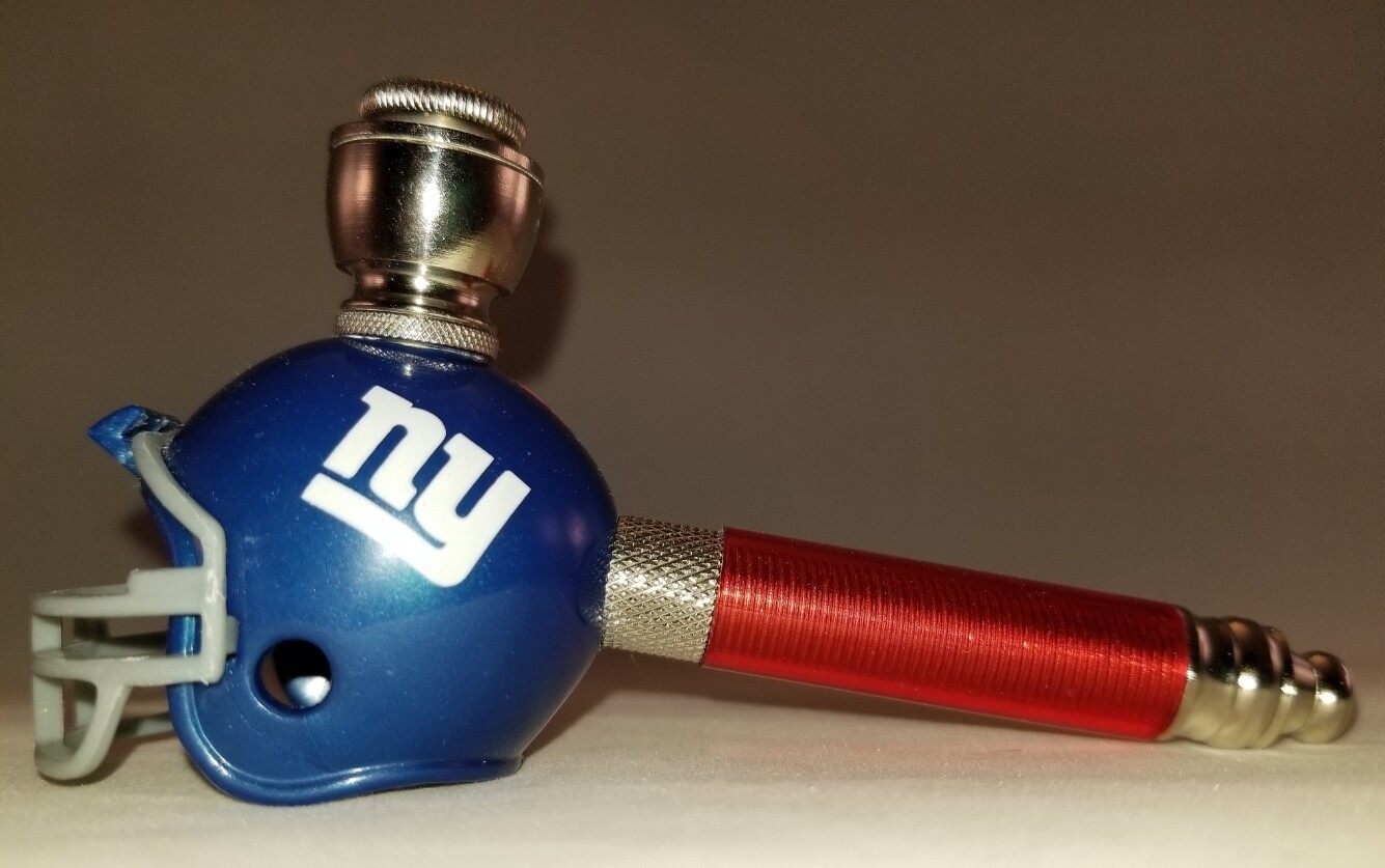 NEW YORK GIANTS NFL FOOTBALL HELMET SMOKING PIPE Long Stem/Nickel