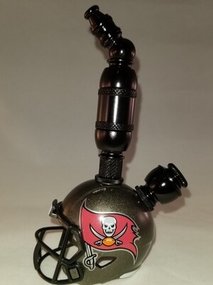TAMPA BAY BUCCANEERS "BAD ASS"  NFL FOOTBALL HELMET SMOKING PIPE Upright/Black Anodized