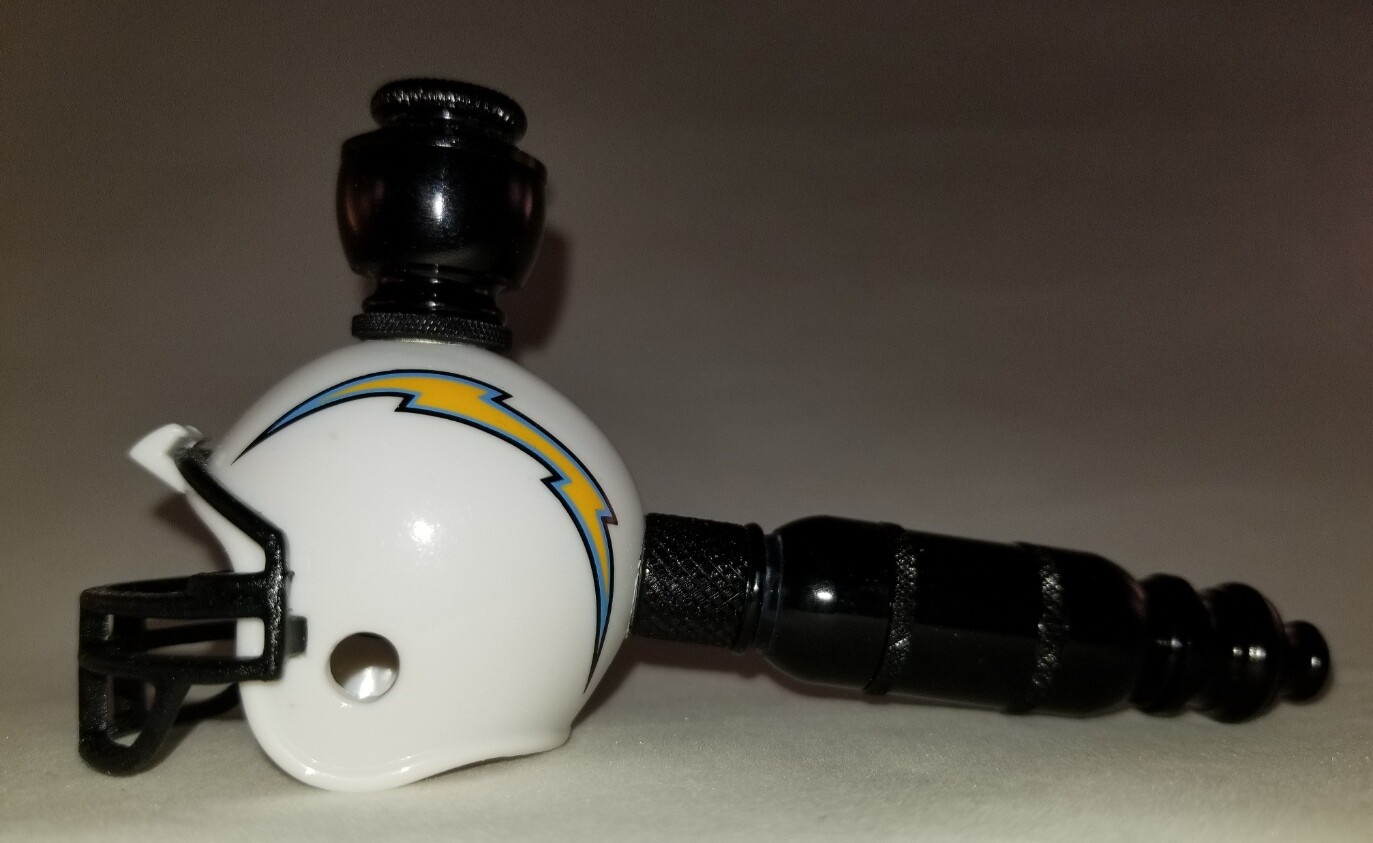 LOS ANGELES CHARGERS "BAD ASS" FOOTBALL HELMET SMOKING PIPE Small Straight/Black Anodized