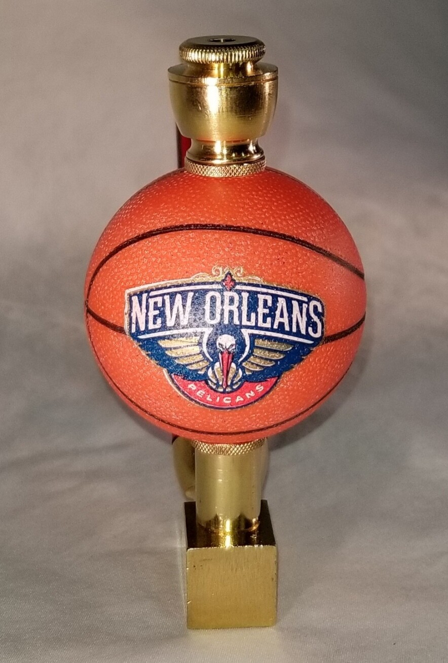 NEW ORLEANS PELICANS BASKETBALL SMOKING PIPE Wedge/Brass
