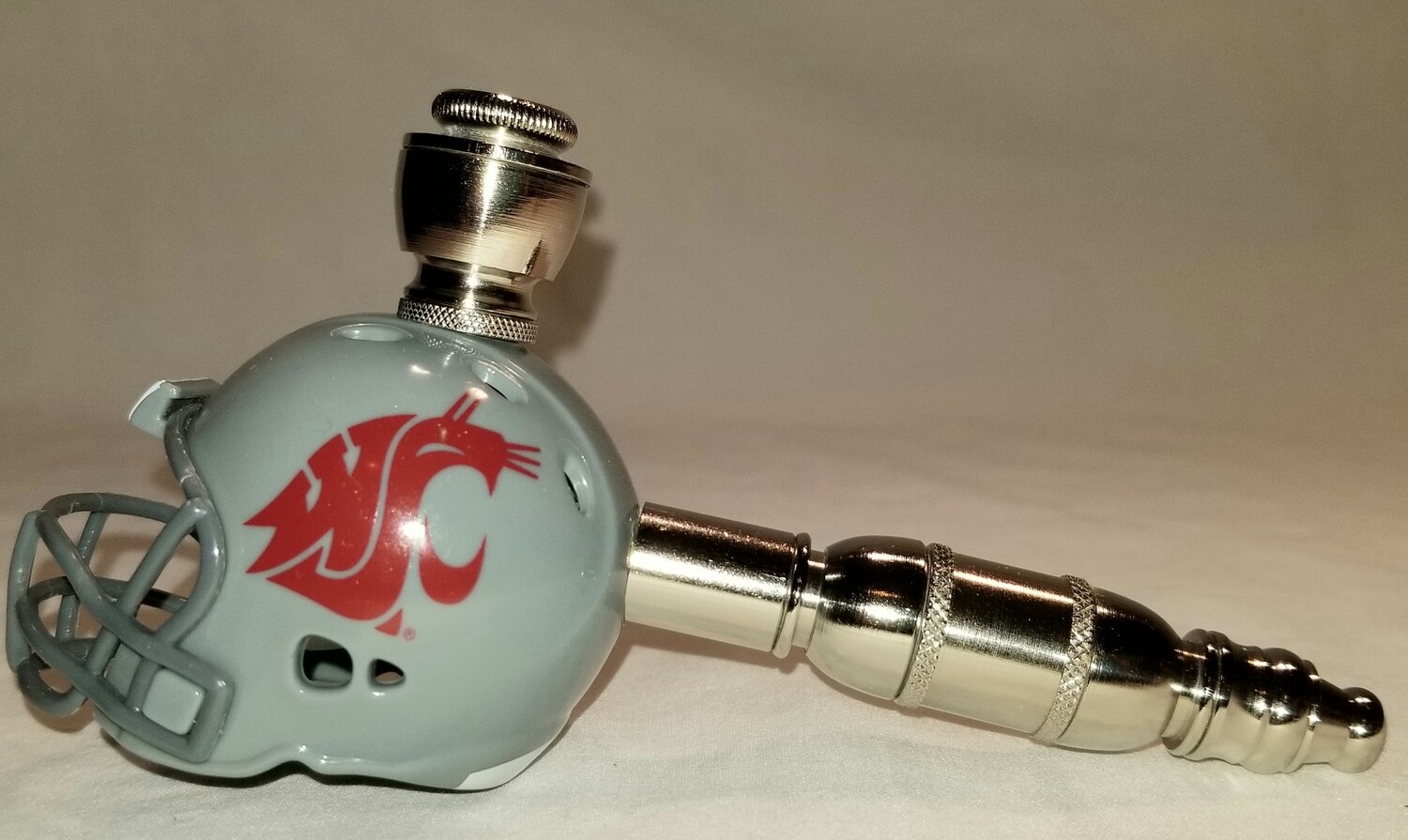 WASHINGTON COUGARS FOOTBALL HELMET SMOKING PIPE Straight/Nickel/grey