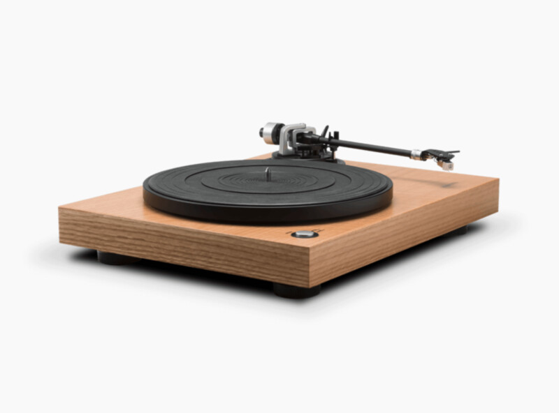 RT100 Turntable