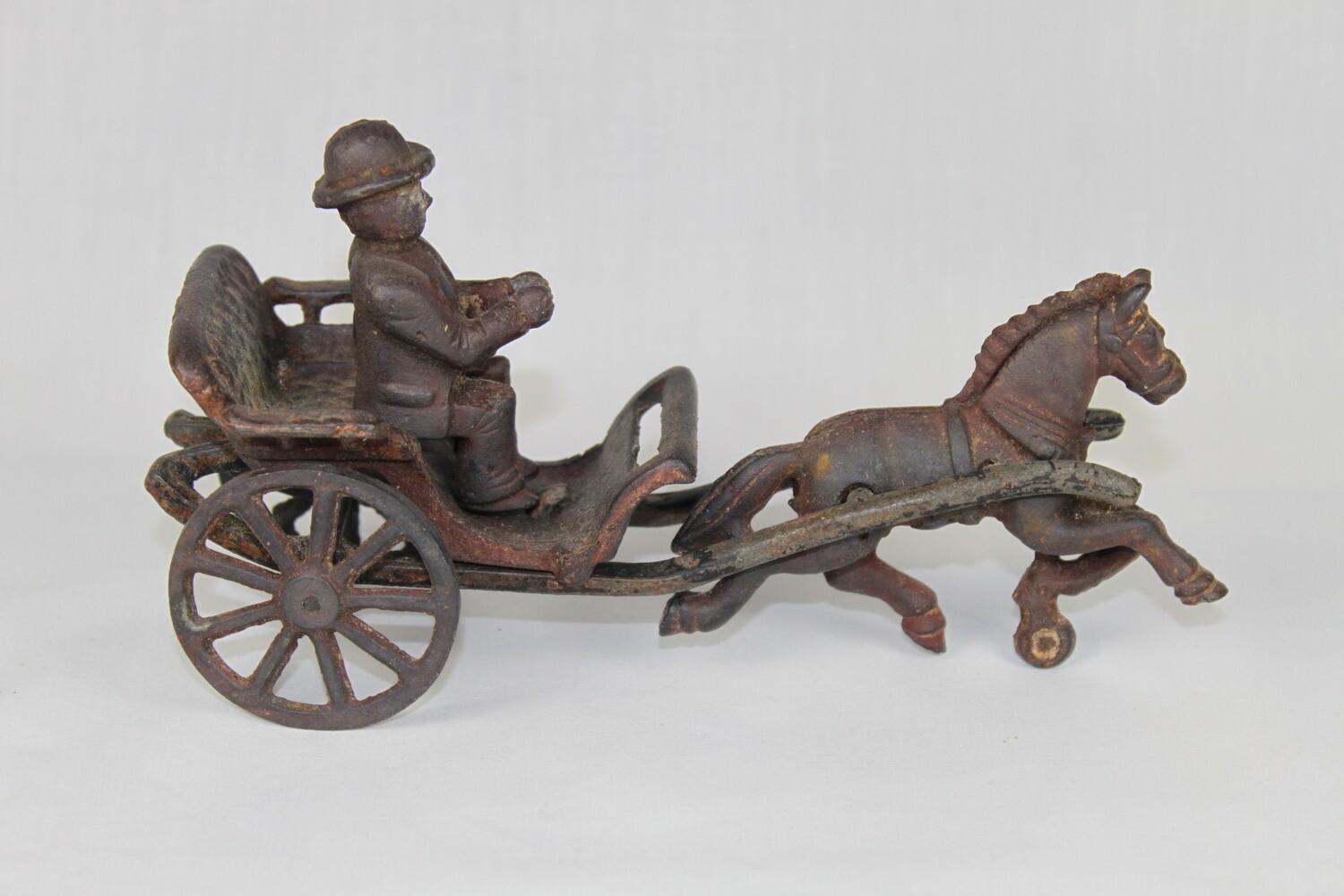 vintage cast iron horse and buggy toy