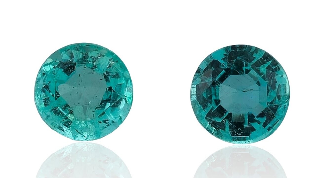 Paire Émeraudes 0.72 Ct
