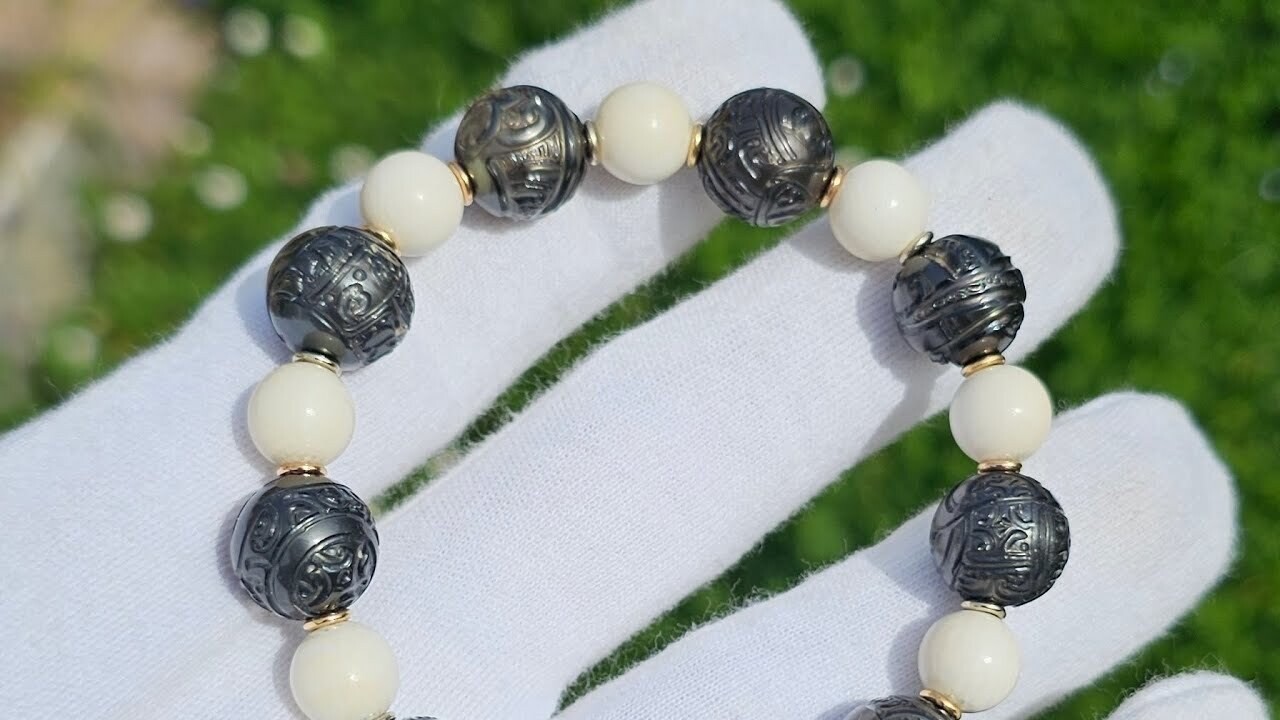 Bracelet Perles de Tahiti / Ivoire de mammouth / Or 18k Jaune - Blanc - Rouge