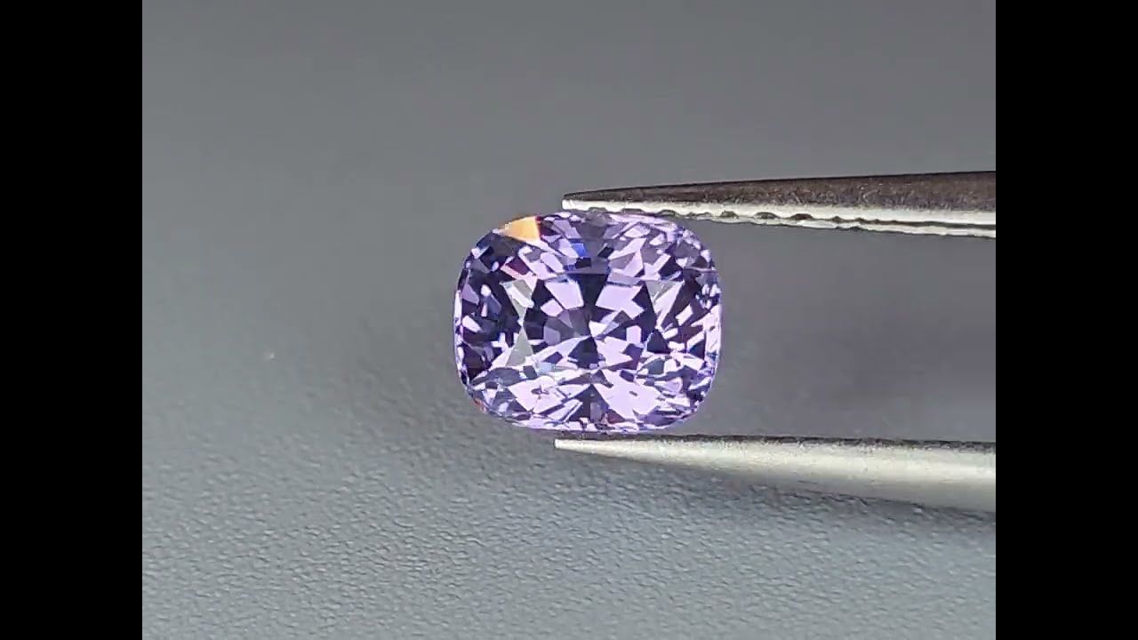 Spinelle Violet Bleu 1.15 Ct