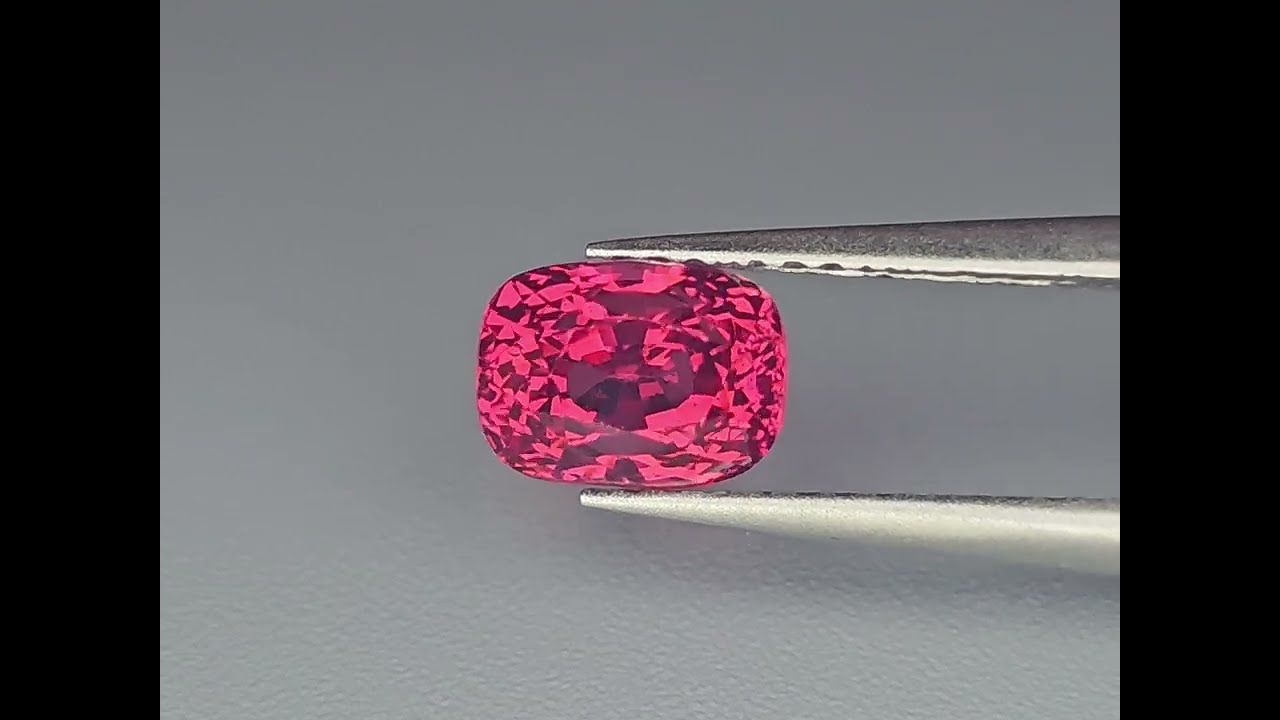 Spinelle Rouge Rose 1.60 Ct
