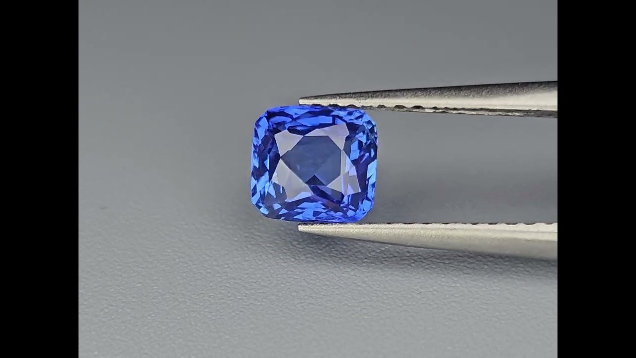Saphir Bleu Cornflower 1.23 Ct - Chauffé