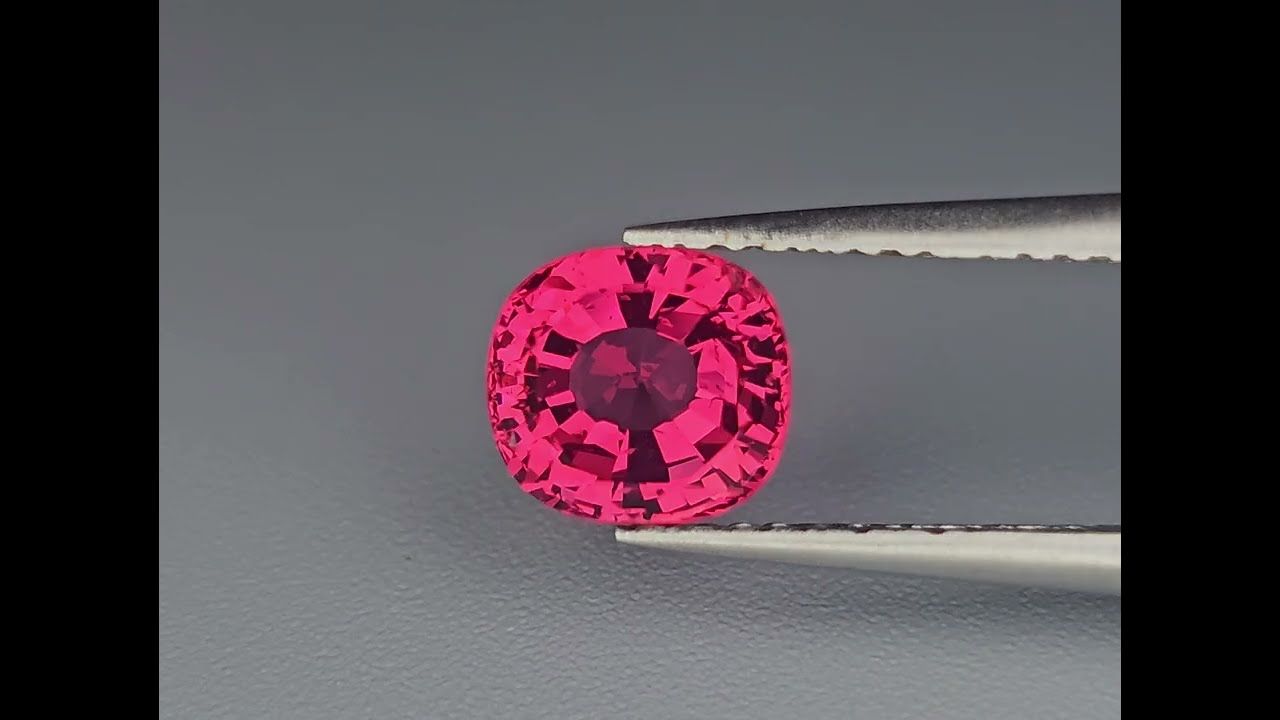 Spinelle Rouge Rose 1.60 Ct