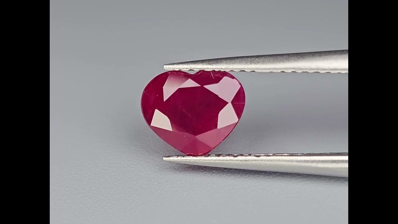 Rubis Rouge Rosé 1.71 Ct - Chauffé