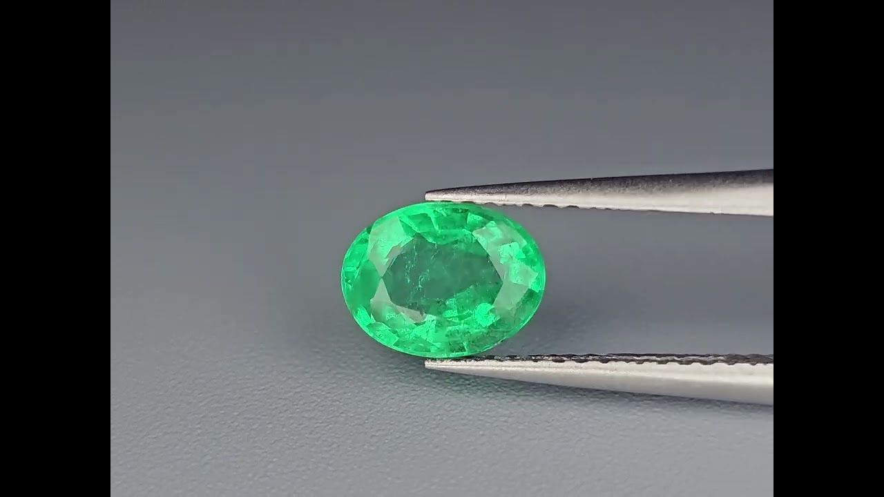 Émeraude 1.21 Ct