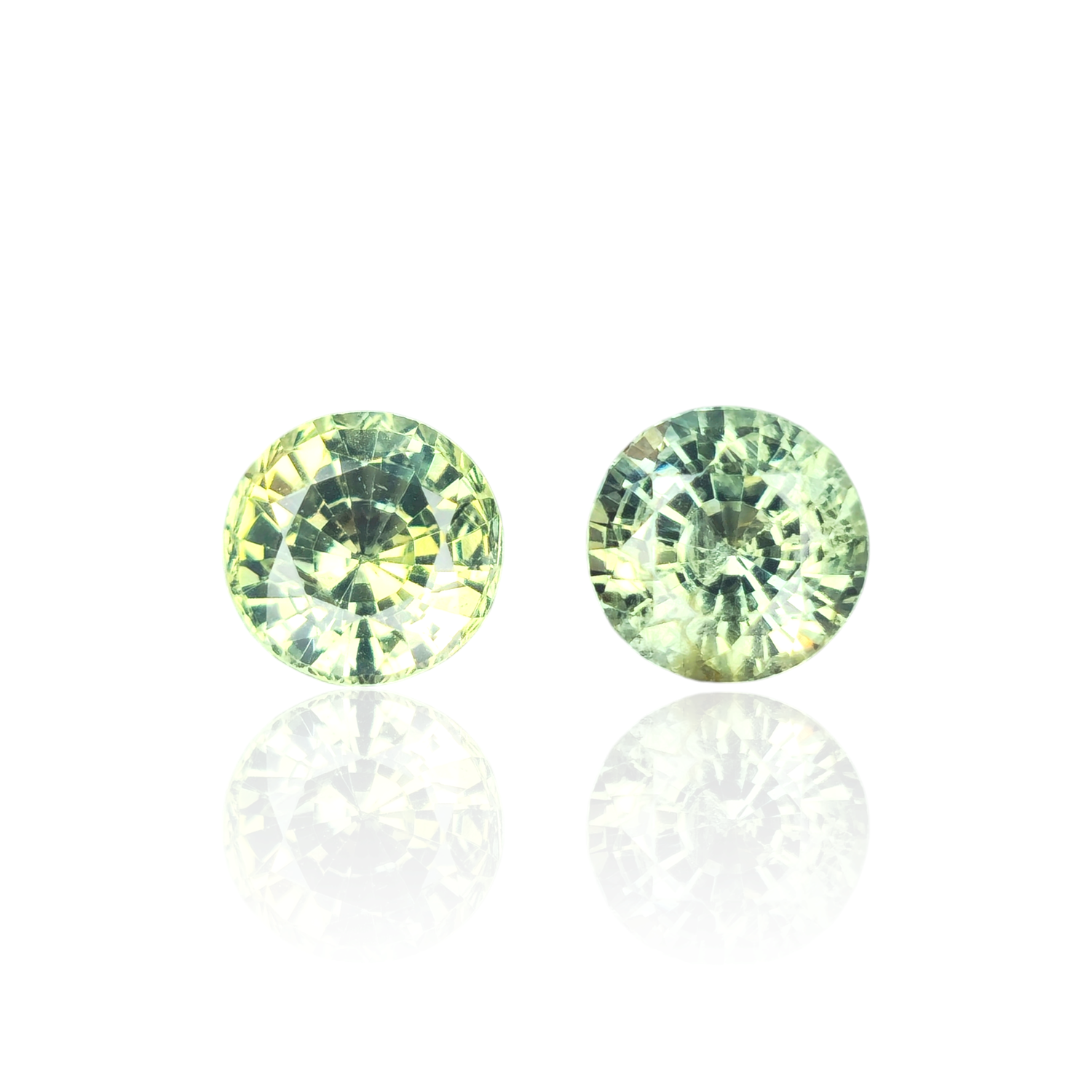 Paire de Saphirs Vert Jaune 1.47 TCt - Non chauffé