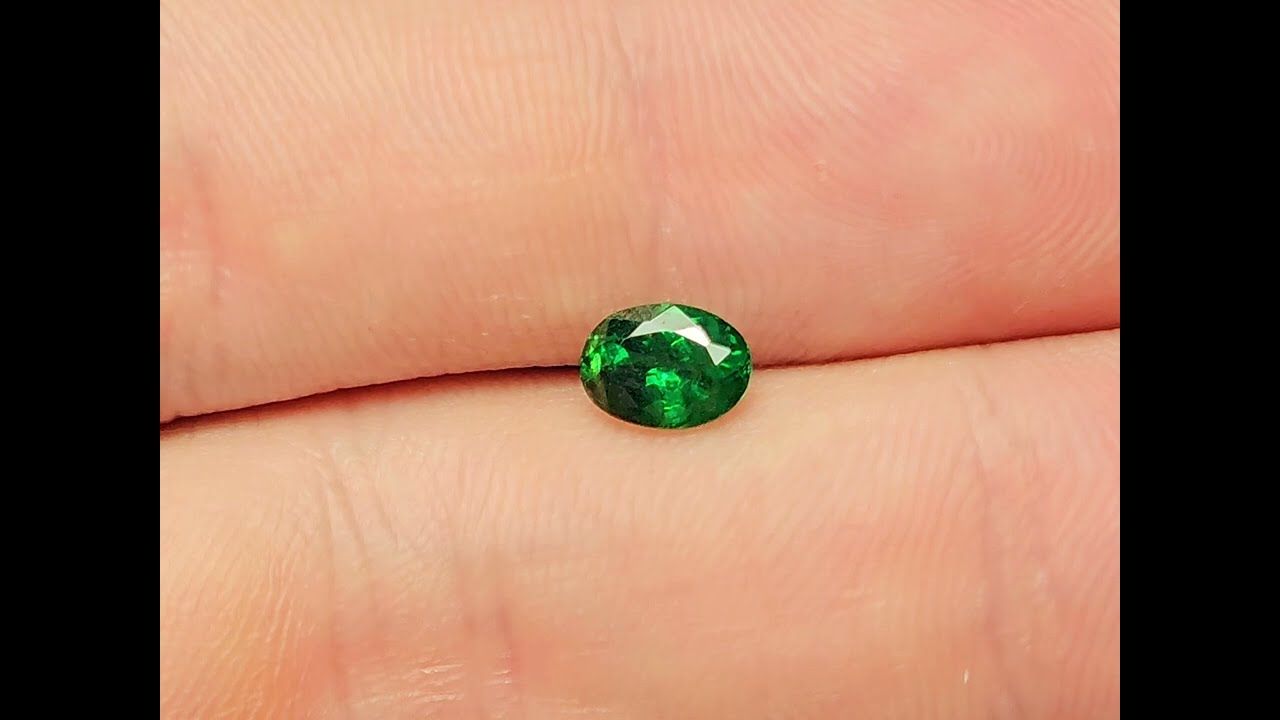 Grenat Tsavorite 1.20 Ct