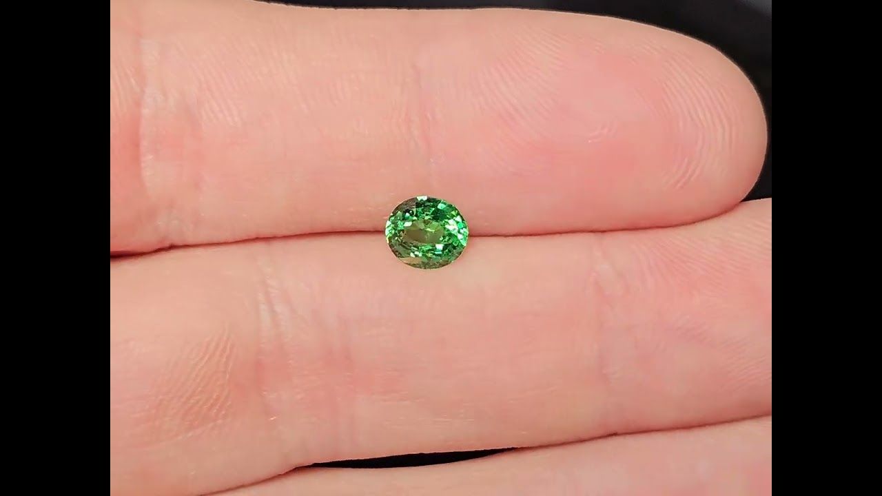 Grenat Tsavorite 1.04 Ct
