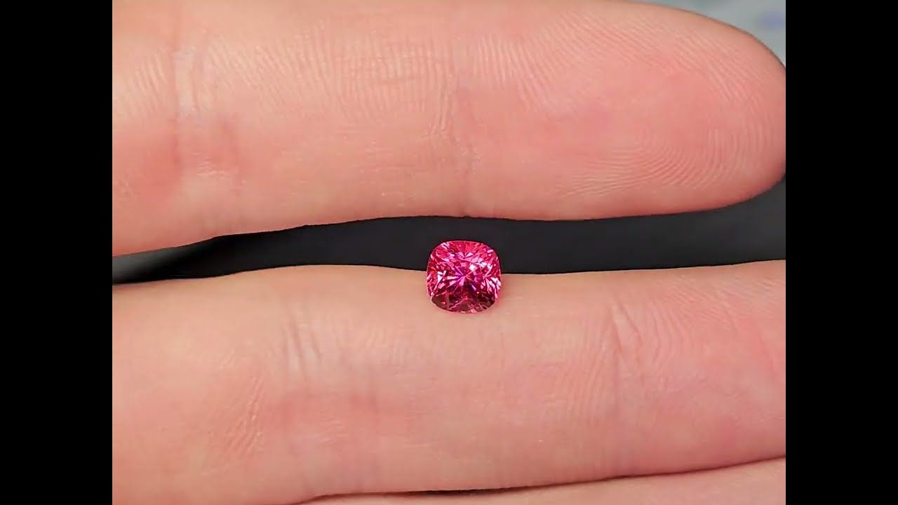 Spinelle Rouge Rose 1.45 Ct