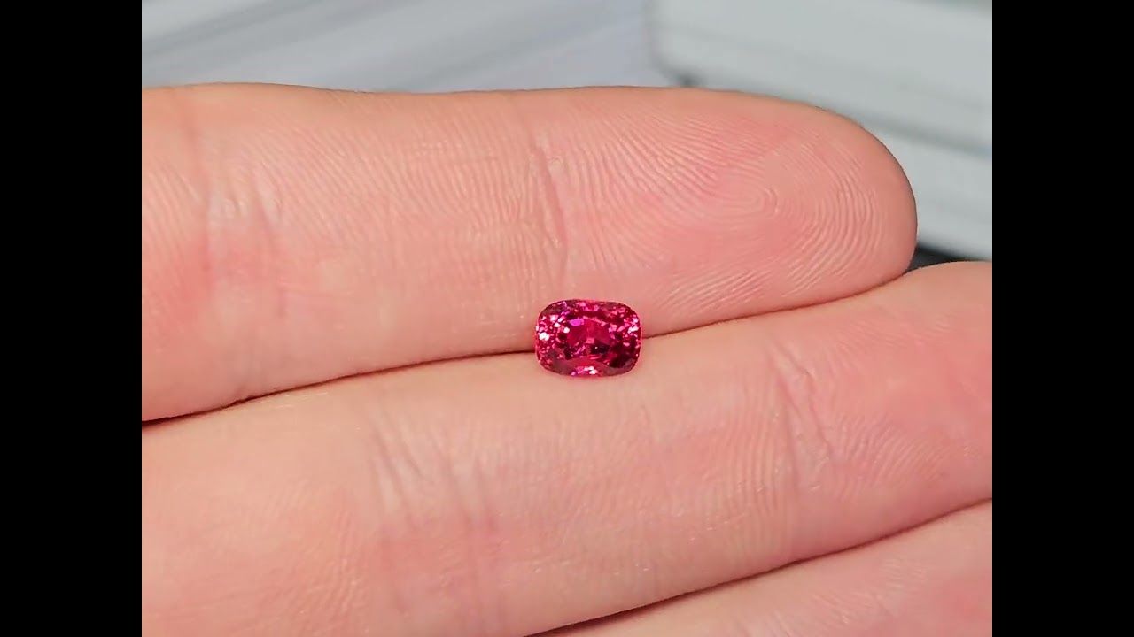 Spinelle Rouge Rose 1.60 Ct