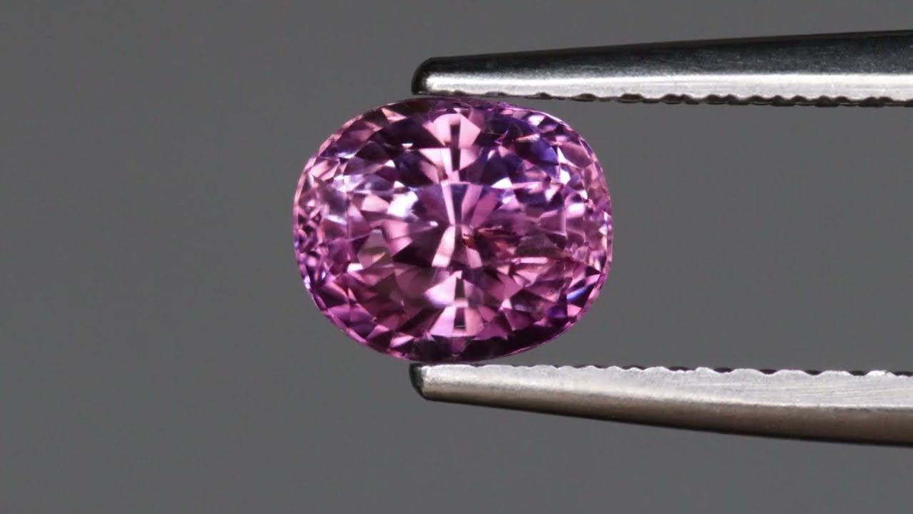 Saphir Rose Intense 1.22 Ct - Chauffé Saphir Rose Intense 1.22 Ct - Chauffé