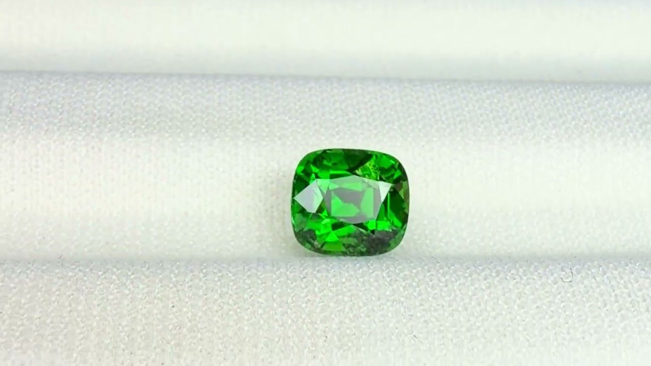 Grenat Tsavorite 1.62 Ct