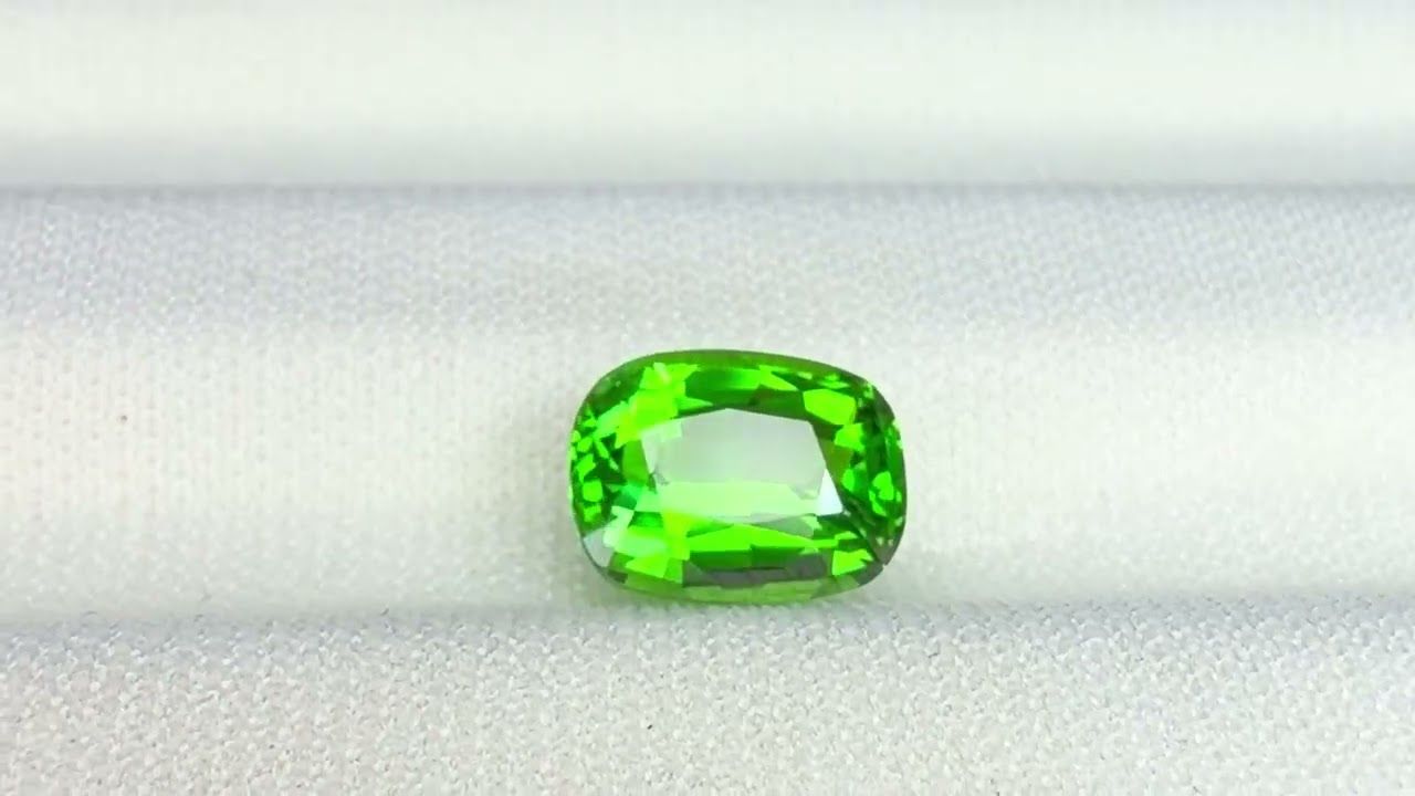 Grenat Tsavorite 2.10 Ct