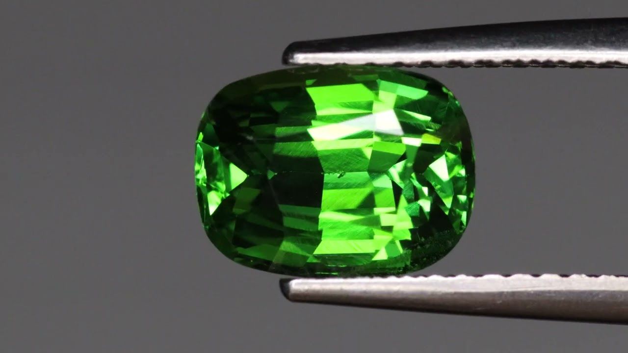 Grenat Tsavorite 2.10 Ct
