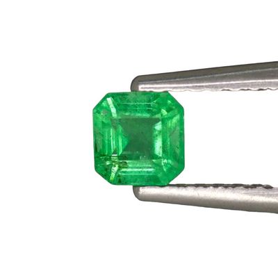 Émeraude 0.40 Ct