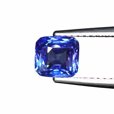 Saphir Bleu Cornflower 1.23 Ct - Chauffé Saphir Bleu Cornflower 1.23 Ct - Chauffé