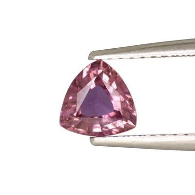 Saphir Violet 0.80 Ct - Traité