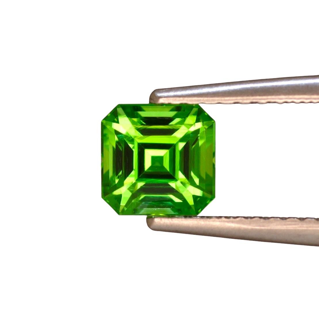 Grenat Tsavorite 1.03 Ct