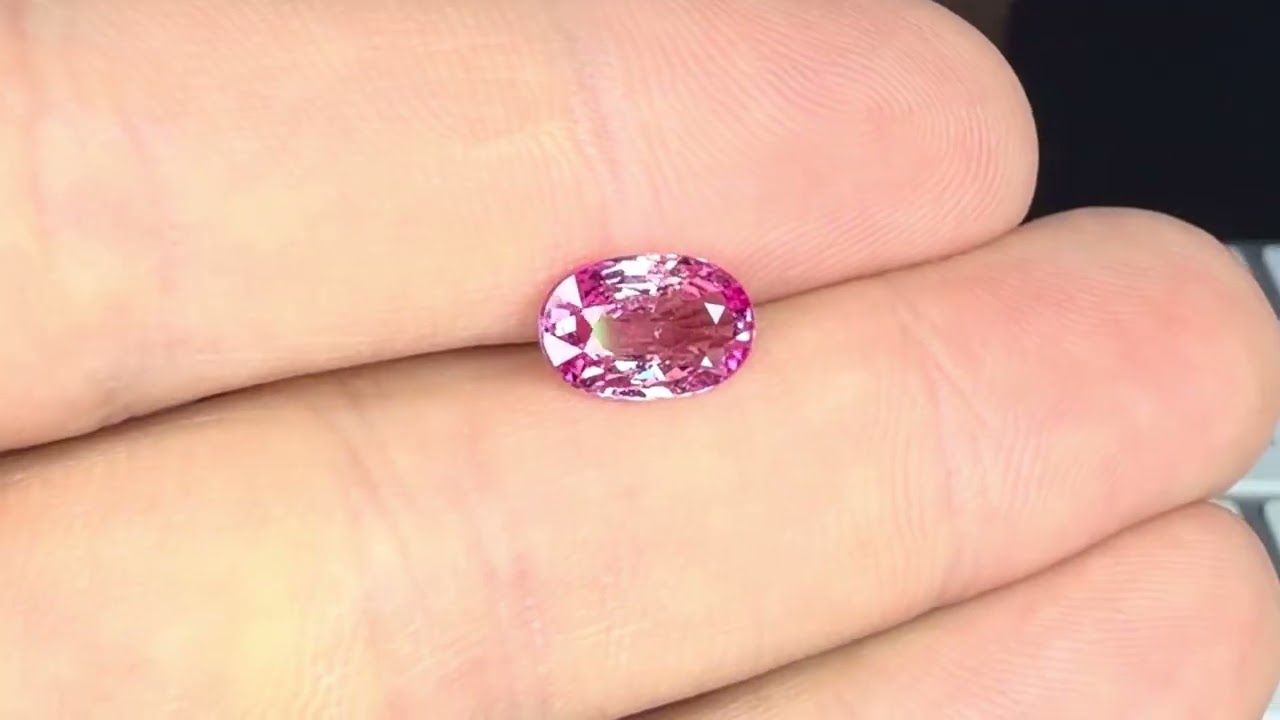 Saphir Rose 2.42 Ct - Traité