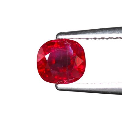 Rubis Rouge Sang de Pigeon 1.01 Ct - Chauffé