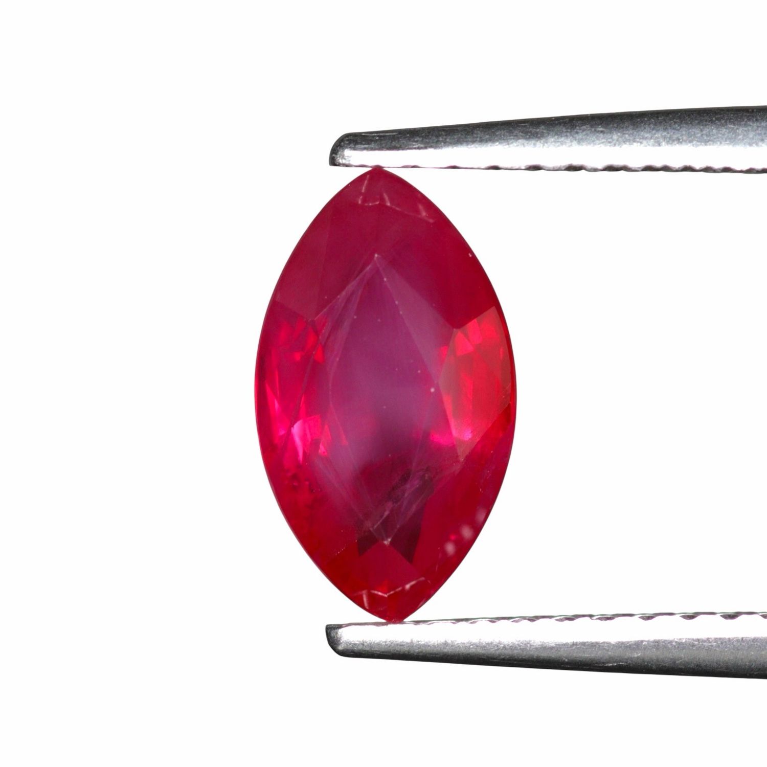 Rubis Rouge Sang de Pigeon 1.65 Ct - Chauffé