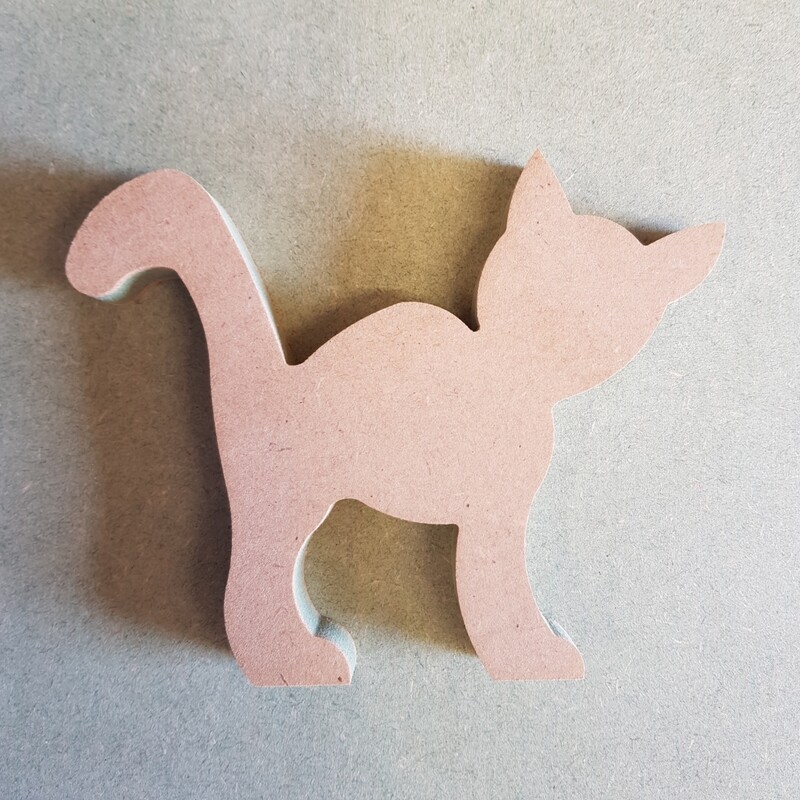 Cat Stretching 18mm