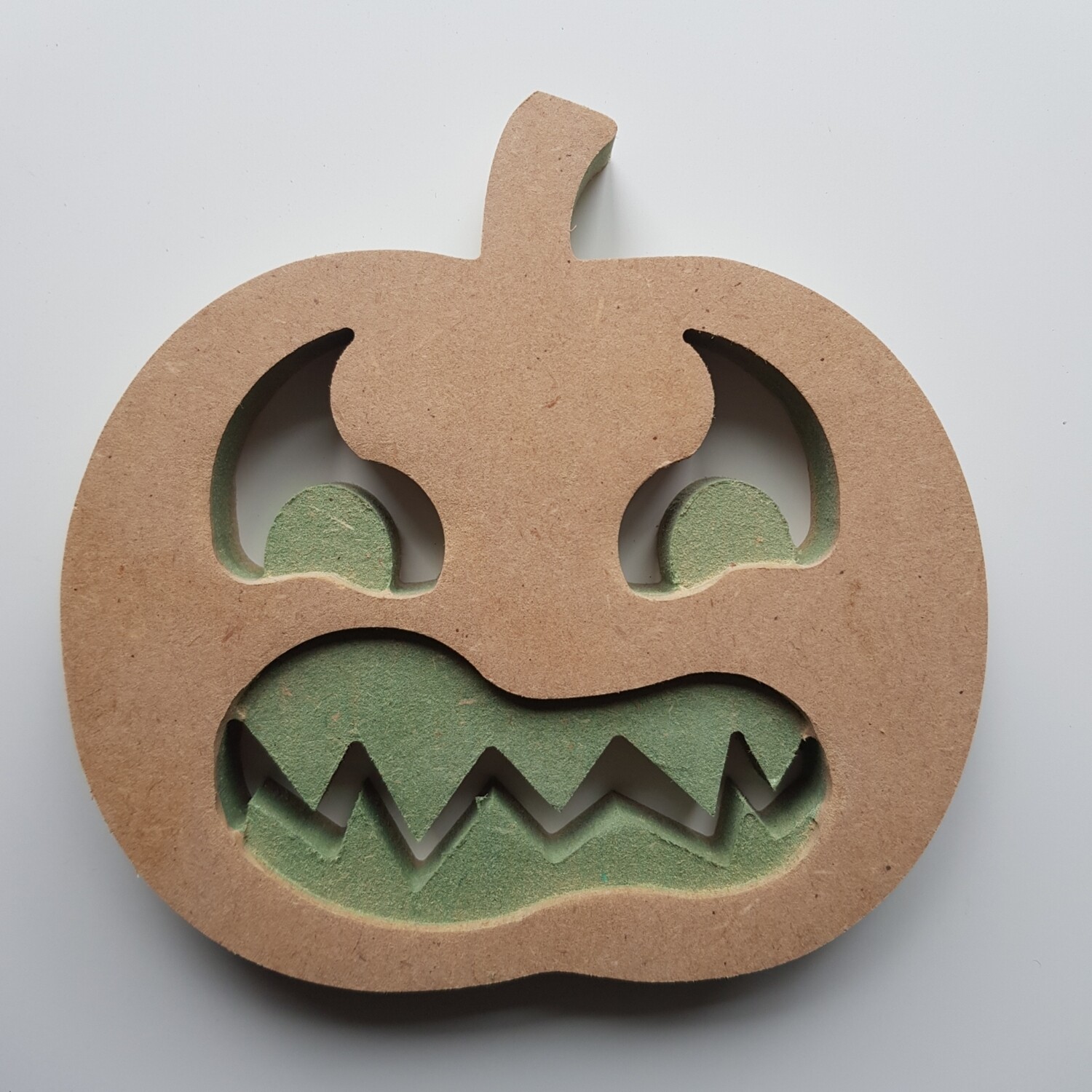 Angry Pumpkin Cutout18mm
