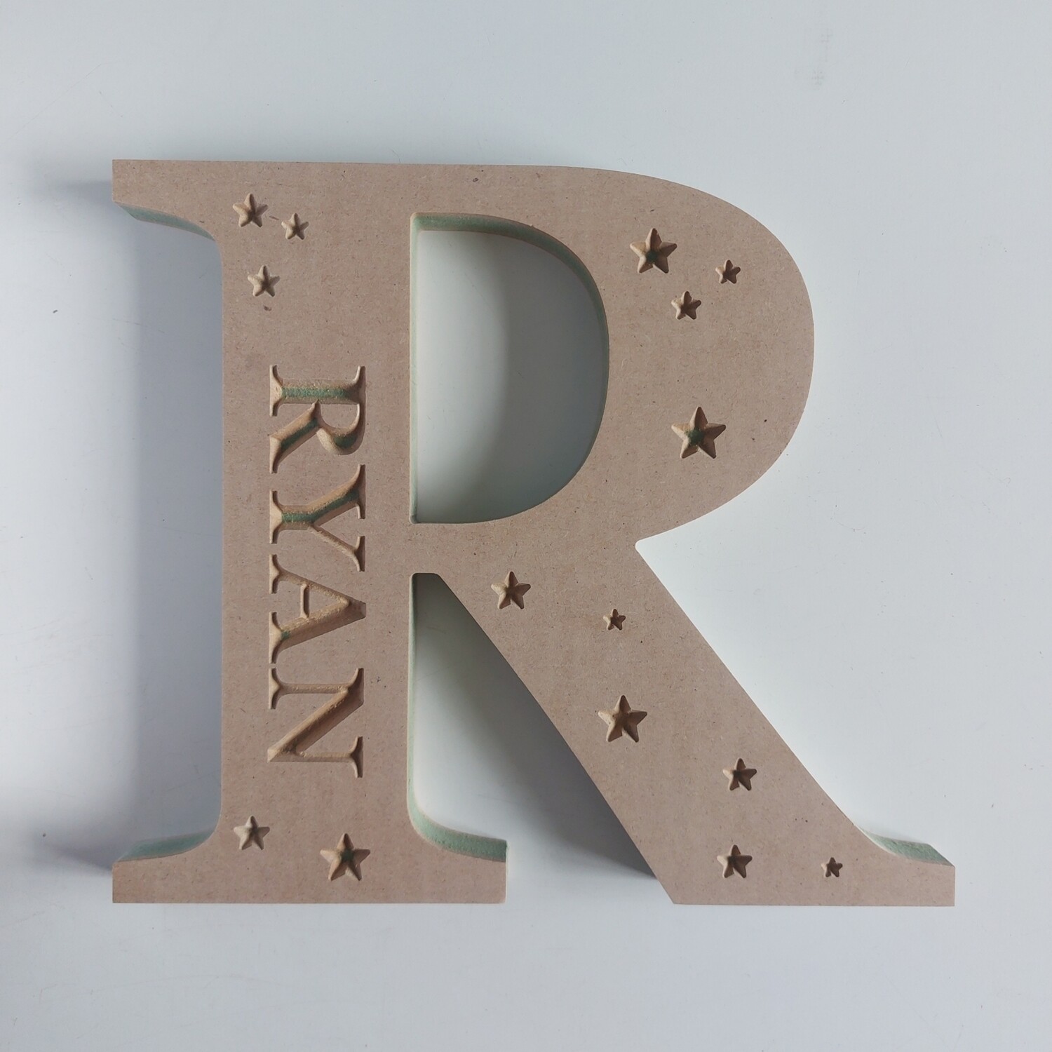 Letter Carved w/Name and Stars 18mm