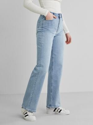 PCHOLLY HW WIDE JEANS LB NOOS BC Light Blue Denim