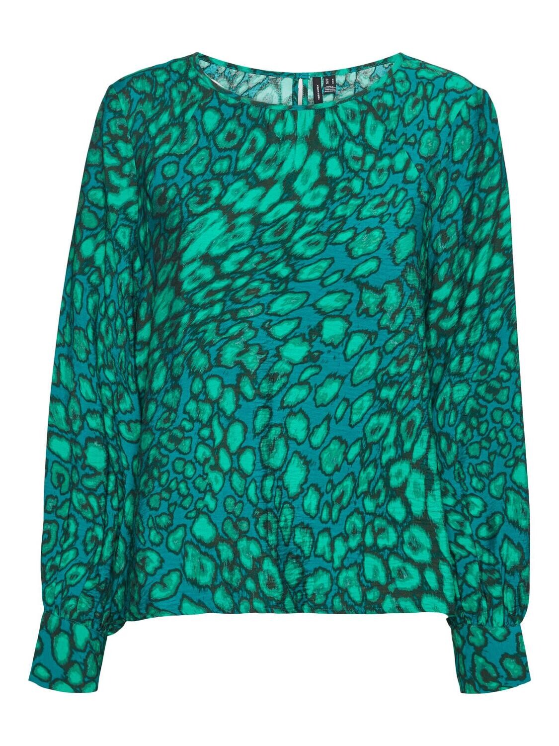 VMJOSIE RIKA LS TOP WVN GA Parasailing/Rika