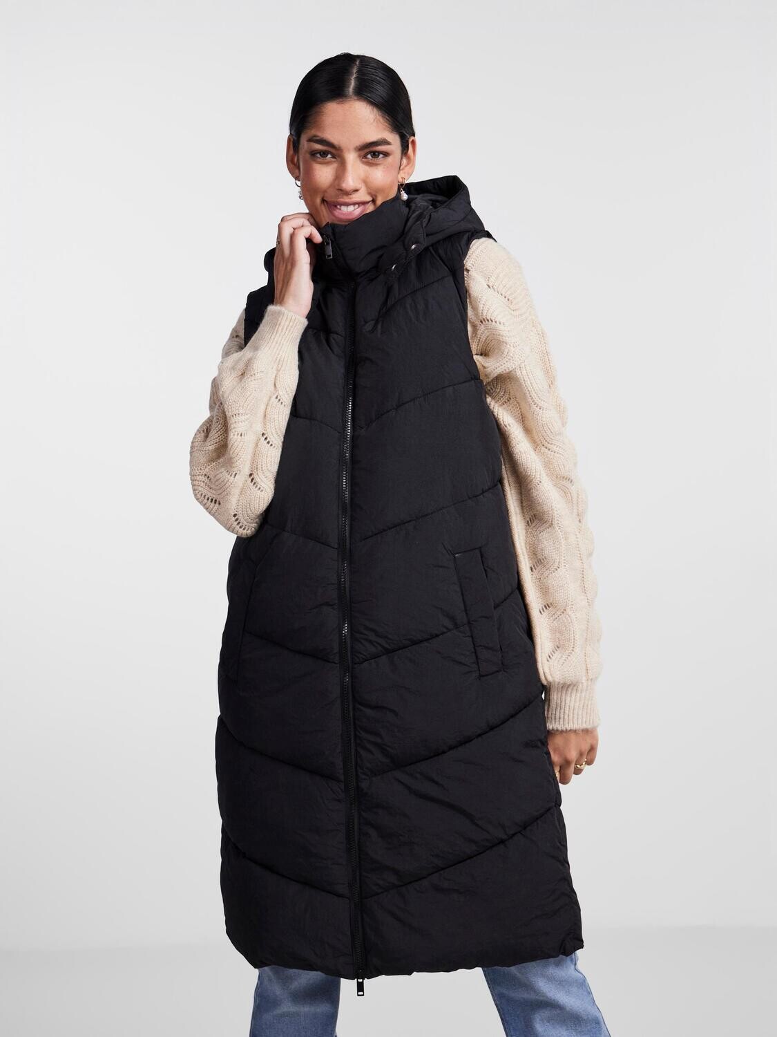 PCJAMILLA LONG PUFFER VEST NOOS BC Black