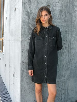NMNEW SIGNE L/S DENIM DRESS VI001BL NOOS Black Denim