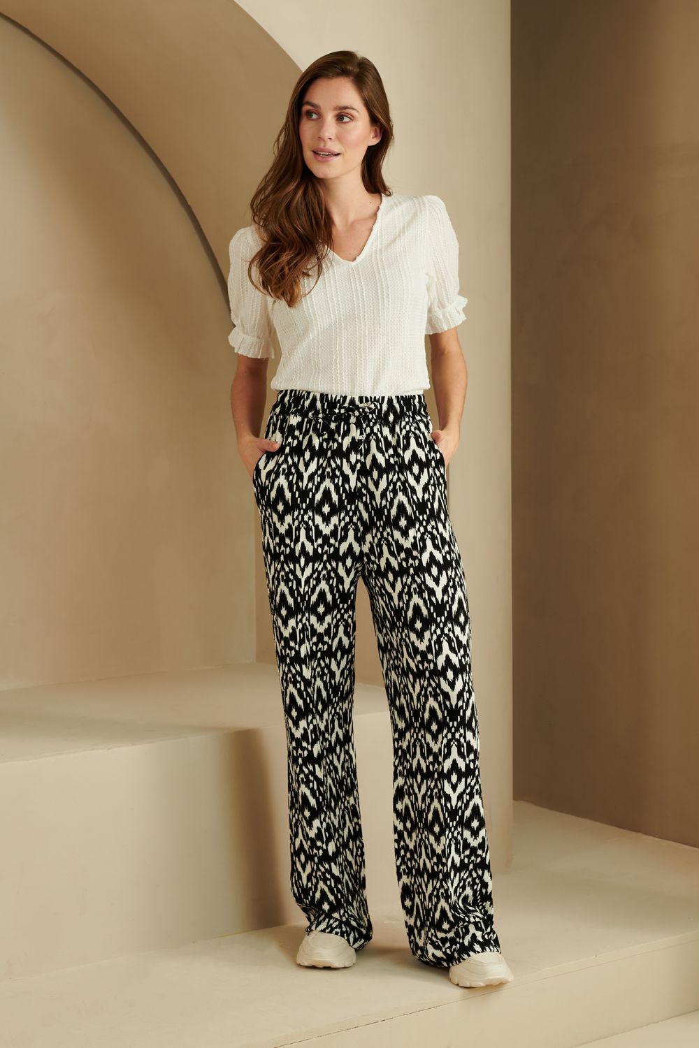 Trouser Novalee zwa/wit