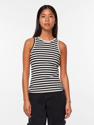 PCRUKA BOXER TANK TOP JRS NOOS BC Cloud Dancer/NEW BLA