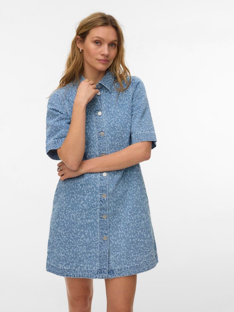 VMFENJA 2/4 FRAYED SHORT DNM DRESS YO396 Light Blue Denim
