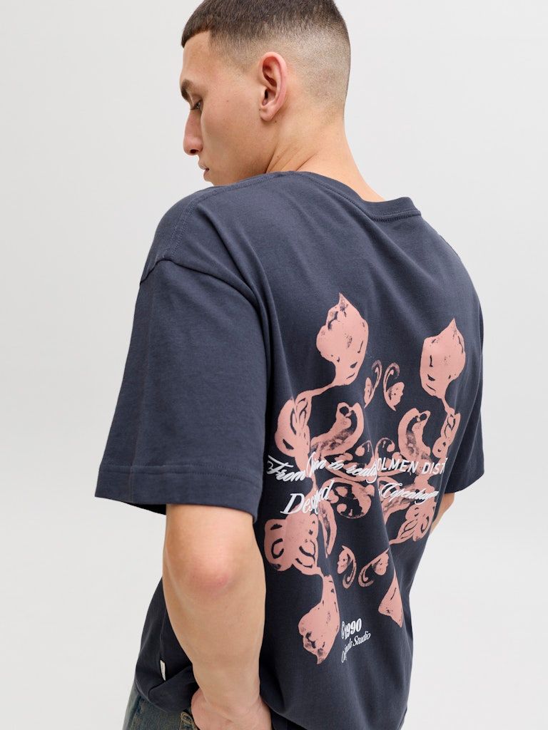 JORMONTAUK BACK GRAPHIC TEE SSCN EA26 SN Odyssey Gray/W. BAND