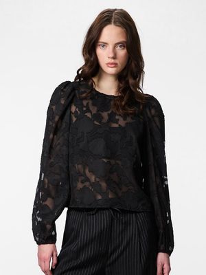 PCNEA LS LACE TOP WVN FSY PP Black
