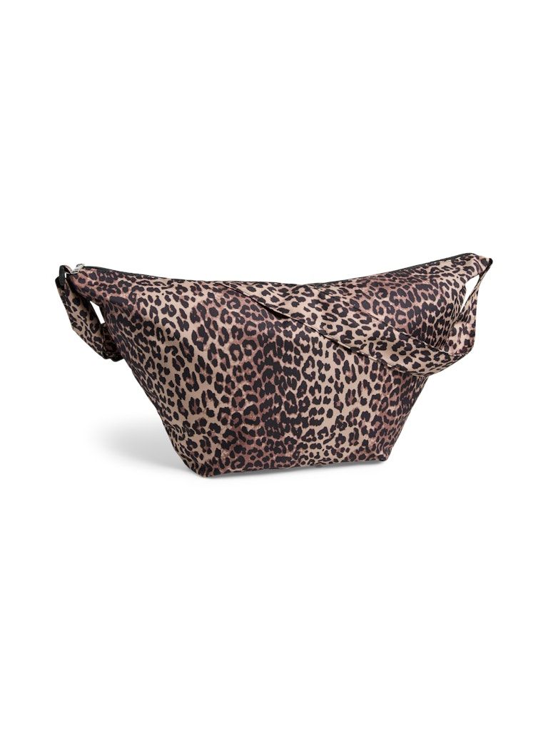 PCAMANDA XL BUMBAG NOOS Black-leo