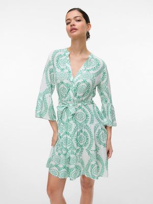 VMMELBA 3/4 SHORT BELT DRESS WVN NOOS Snow White/Holly Gre