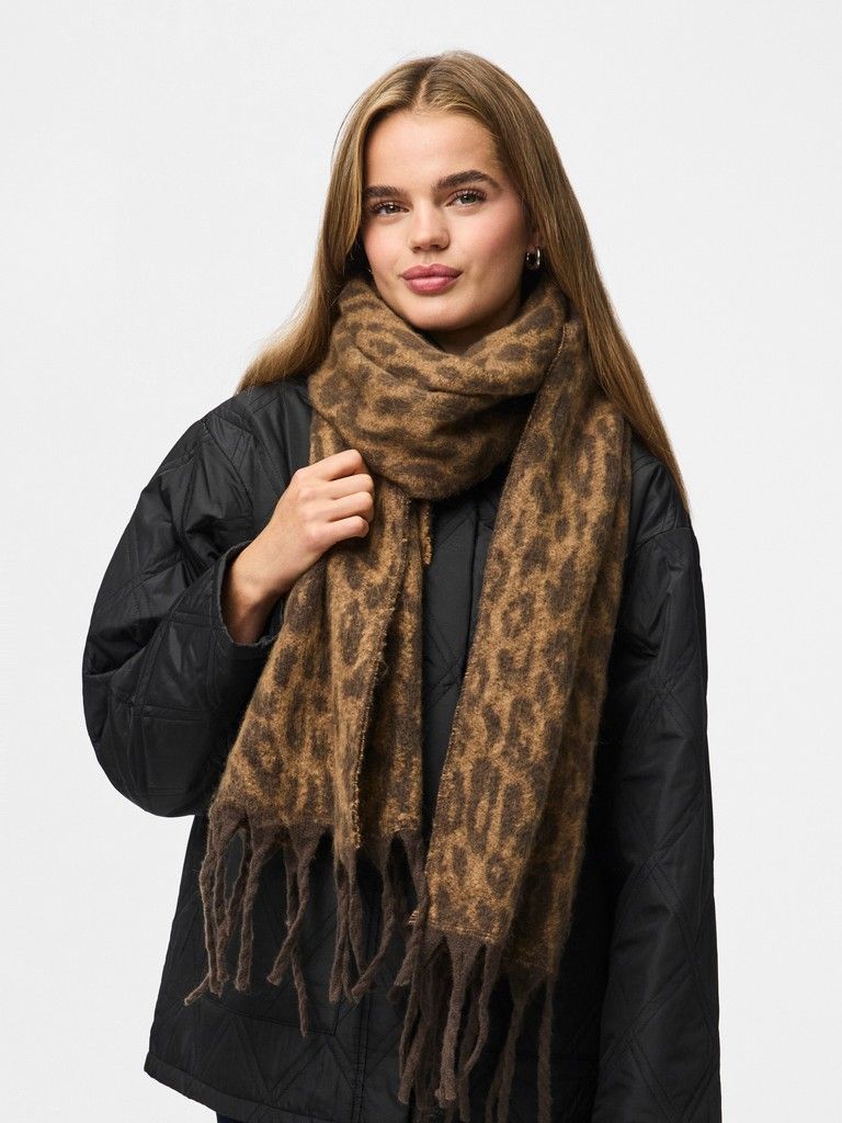PCNAYA LONG SCARF NOOS BC Tobacco Brown/LEO