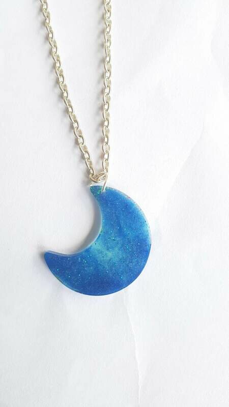 Resin Pendant Necklace