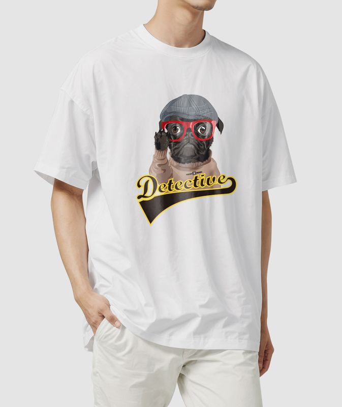 Detective&quot; Black Pug Unisex T-shirt