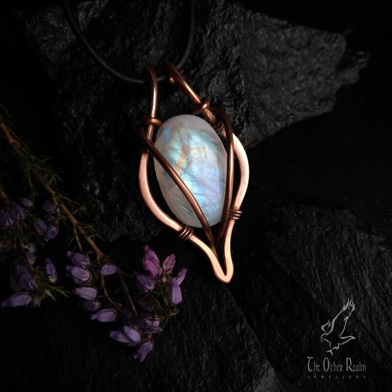 Rainbow Moonstone Pendant